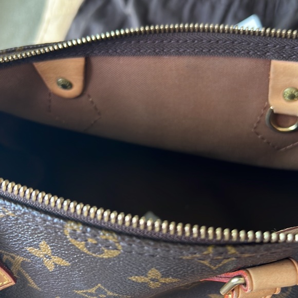 Louis Vuitton Speedy 35 - Picture 11 of 17